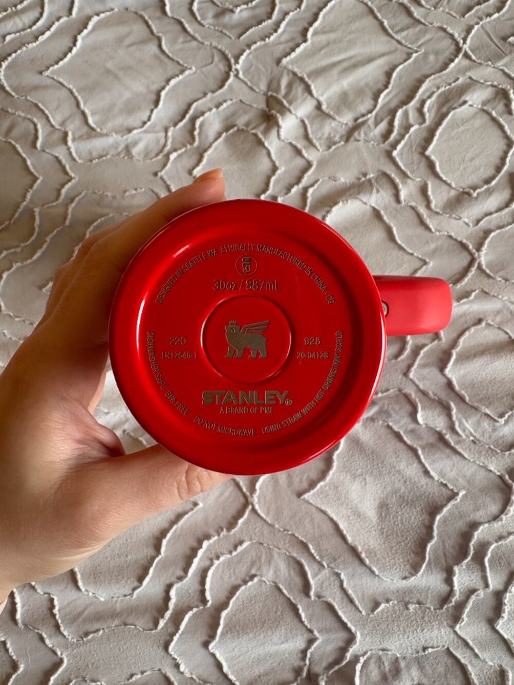LIMITED EDITION Stanley 30 oz FlowState Quencher Tumbler - Candy Cane Twist - Picture 8 of 8